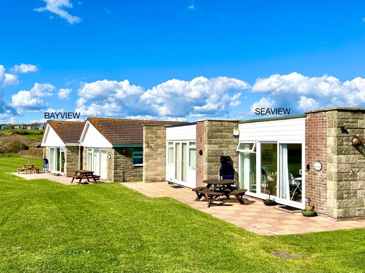 Seaview Self-Catering Coastal Bungalow In Rural West Wight فريشووتر المظهر الخارجي الصورة